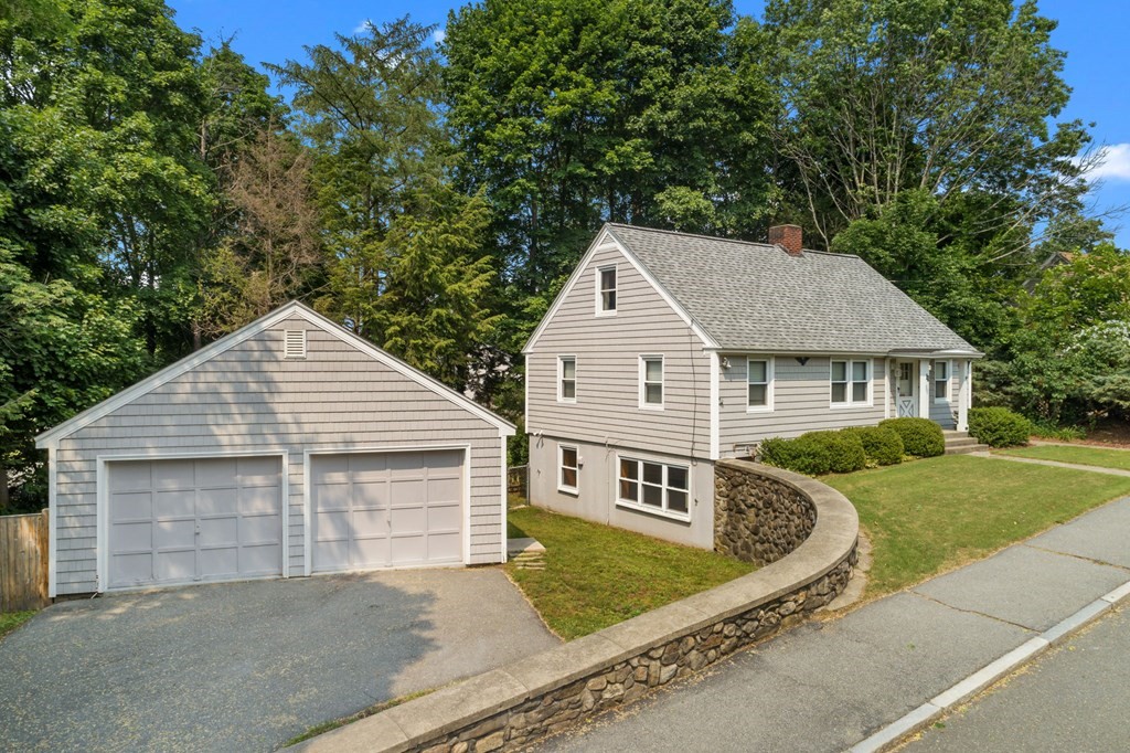 11 Ruskin Ave, Methuen, MA 01844 MLS 73121578 Coldwell Banker