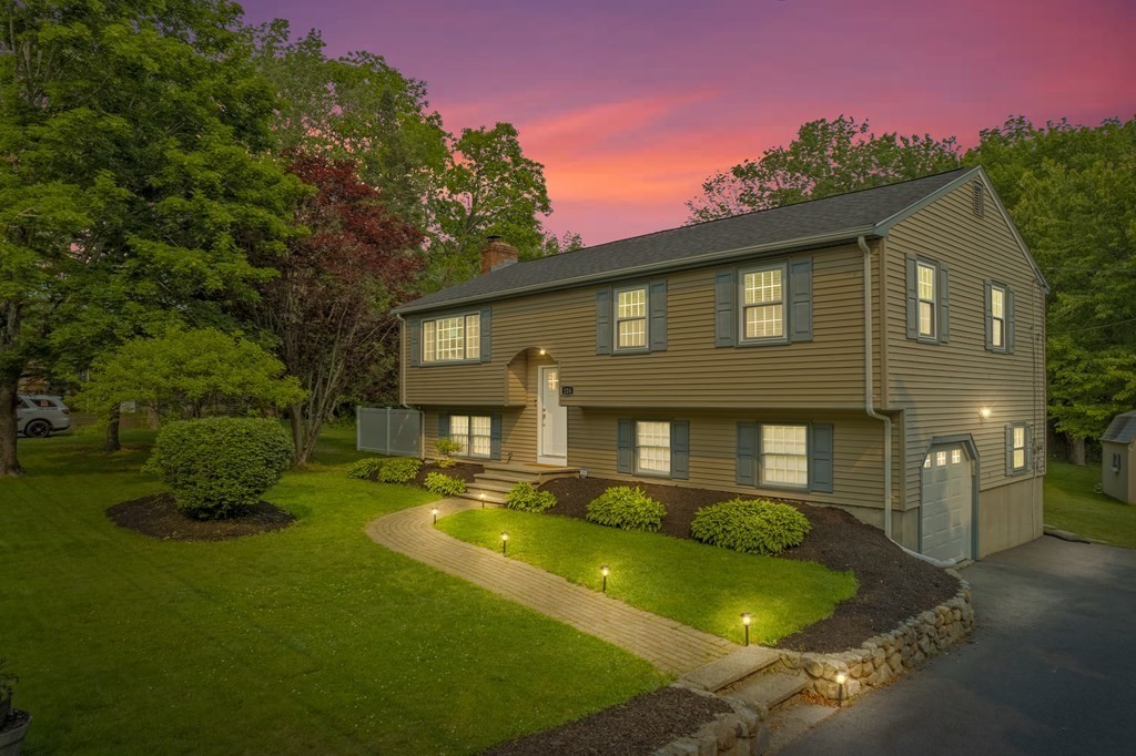 124 Crescent St, West Bridgewater, MA 02379 MLS 73122169 Coldwell