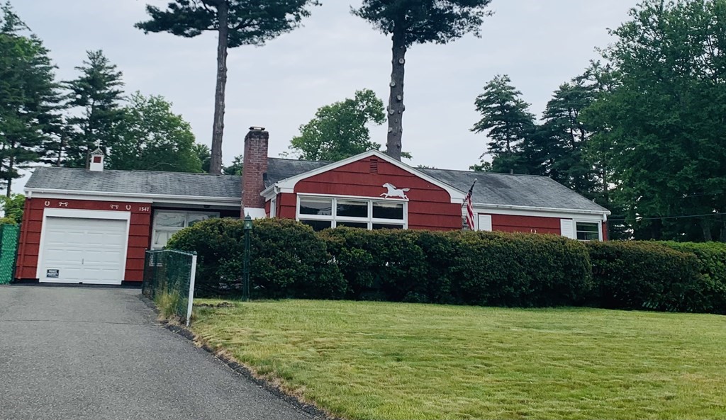 1547 S Branch Pkwy, Springfield, MA 01129 MLS 73122836 Coldwell Banker