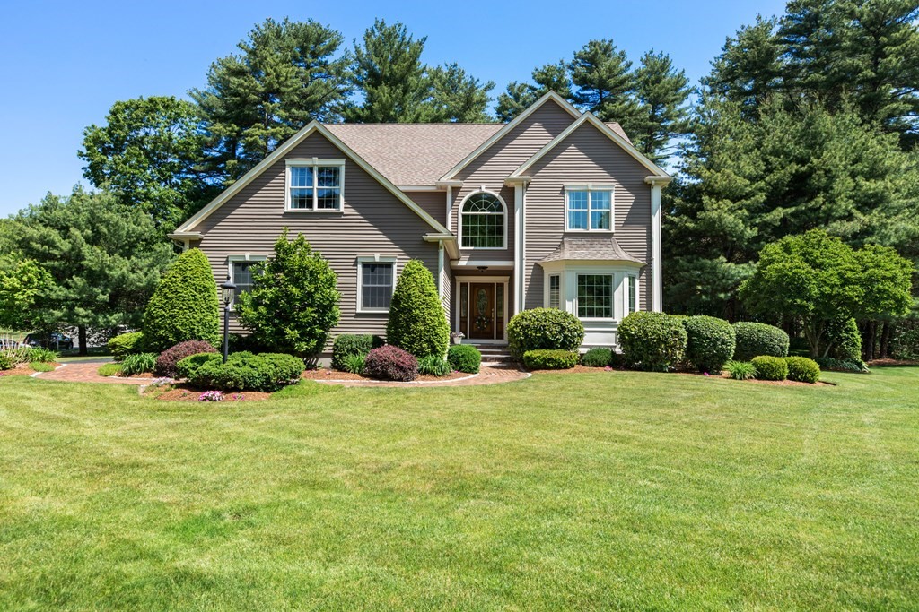 28 Windsor Dr, Foxboro, MA 02035 MLS 73123532 Coldwell Banker