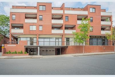 20 Central St #310, Salem, MA 01970 - Photo 1