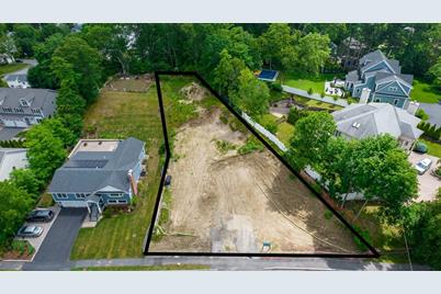 936 Central Ave, Needham, MA 02492 - Photo 1