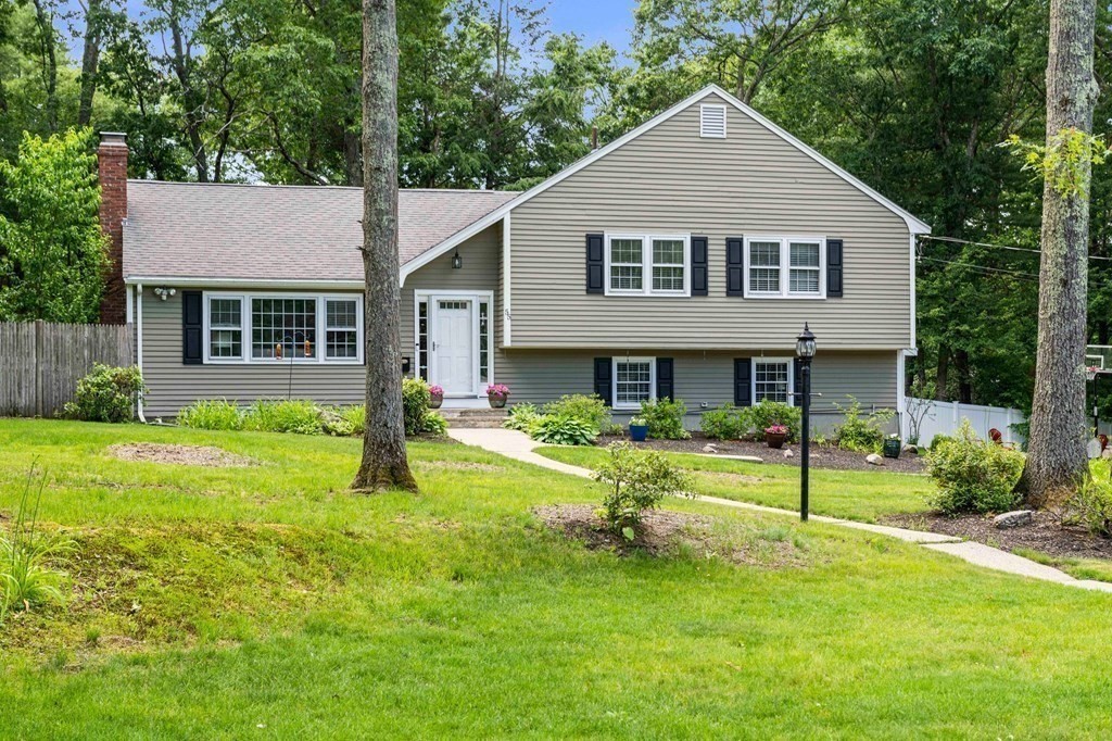 55 Carroll Dr, Foxboro, MA 02035 MLS 73125914 Coldwell Banker