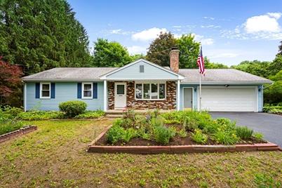27 Greenacre Lane, Agawam, MA 01001 - Photo 1