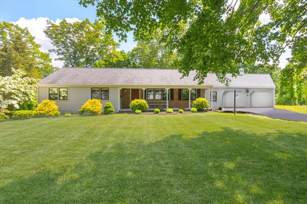 9 Craig Ln, Hingham, MA 02043 MLS 73126598 Coldwell Banker