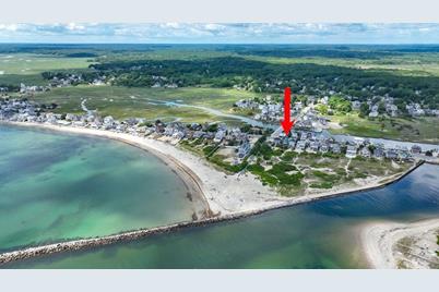 202 Bay Ave, Marshfield, MA 02050 - Photo 1