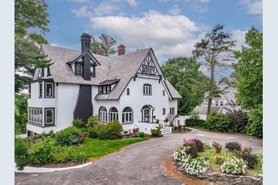 190 Longhill Street, Springfield, MA 01108 - Photo 1