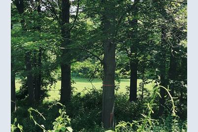 135 Chestnut St, North Reading, MA 01864 - Photo 1