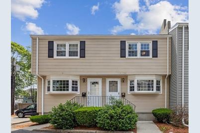 98 Cedar Street #28, Wakefield, MA 01880 - Photo 1