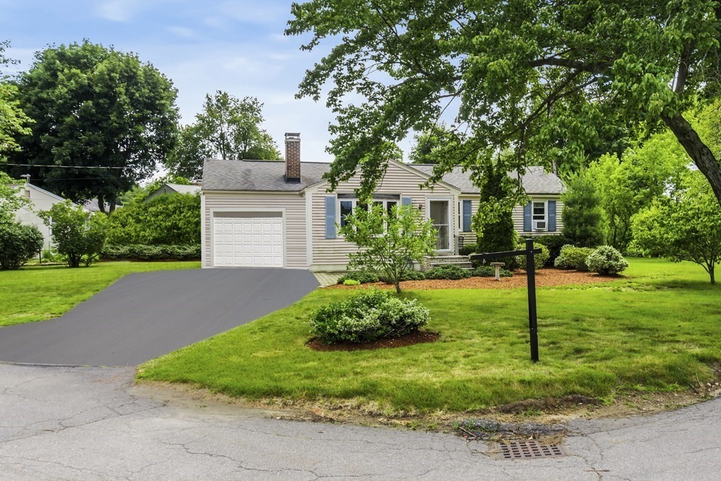 15 Bunker Hill Pkwy, West Boylston, MA 01583 MLS 73127179 Coldwell