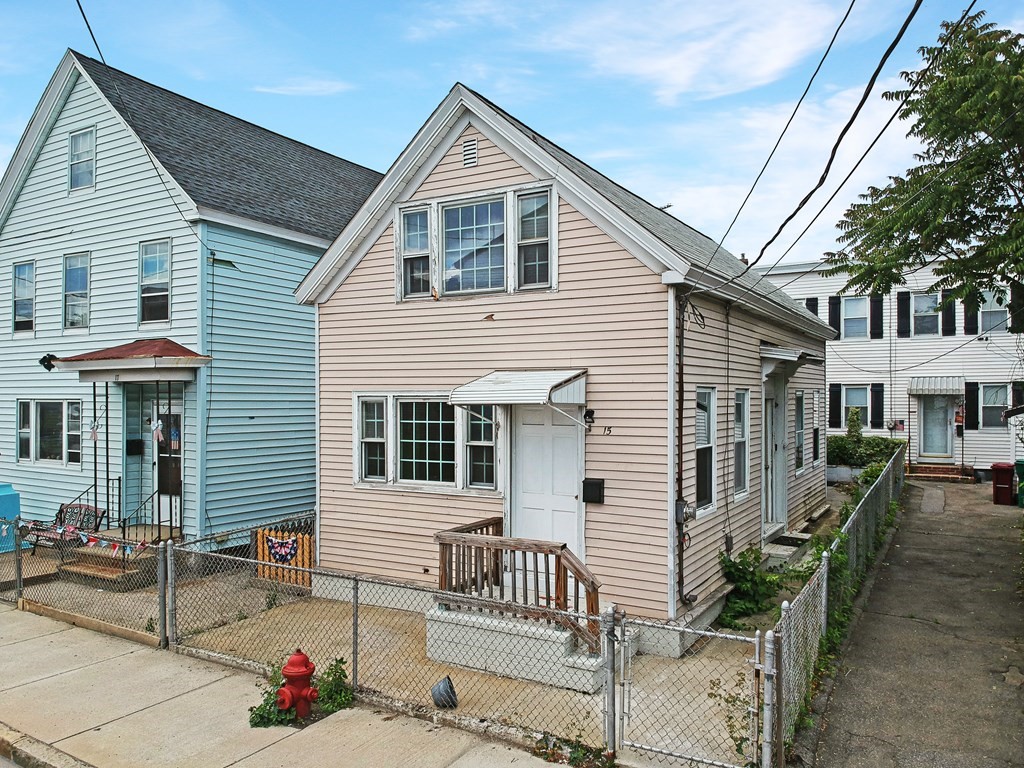 15 Elm St, Lowell, MA 01852 MLS 73127180 Coldwell Banker