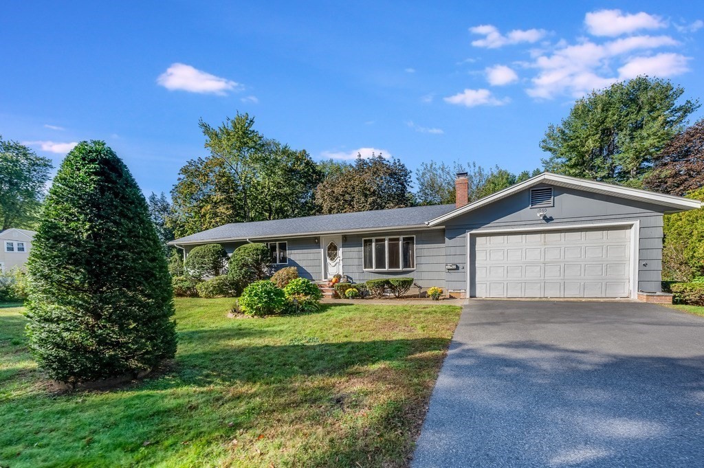 1060 Main St, Lynnfield, MA 01940 MLS 73128188 Coldwell Banker