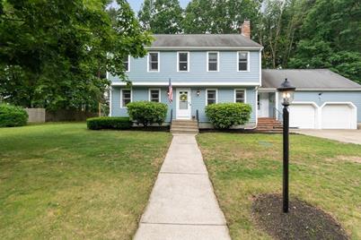 20 Hitching Post Dr, Walpole, MA 02081 - Photo 1