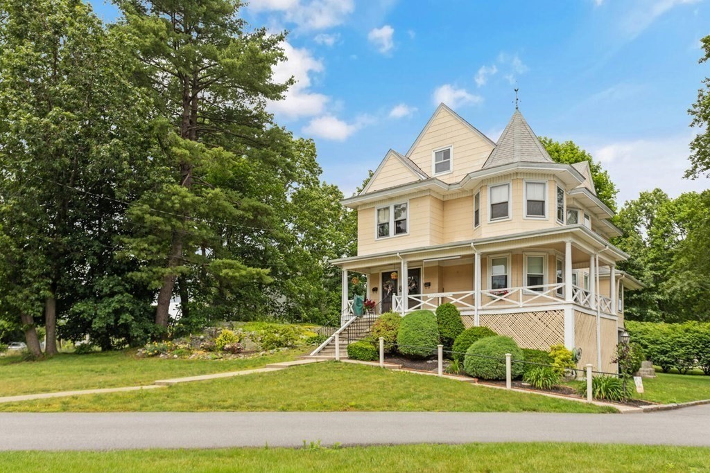 200 Franklin St, Stoneham, MA 02180 MLS 73128712 Coldwell Banker