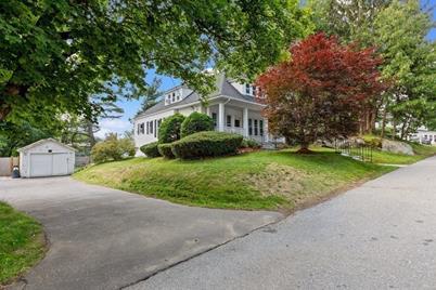 64 Hayes Ave, Lowell, MA 01854 - Photo 1