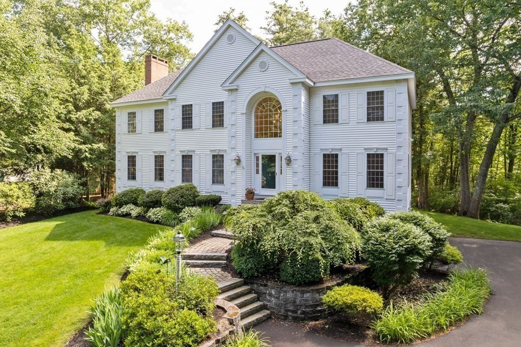 26 Greenfield Dr, Plaistow, NH 03865 MLS 73129716 Coldwell Banker