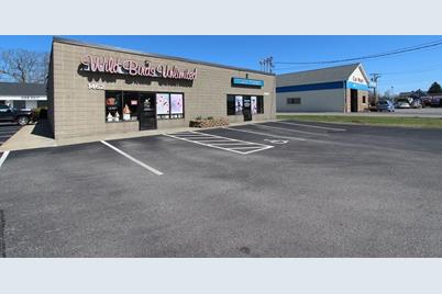 1464 Fall River Ave, Seekonk, MA 02771 - Photo 1