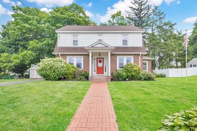 21 White Ave, East Longmeadow, MA 01028 - Photo 1