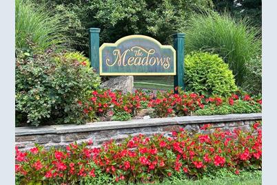 389 The Meadows #389, Enfield, CT 06082 - Photo 1