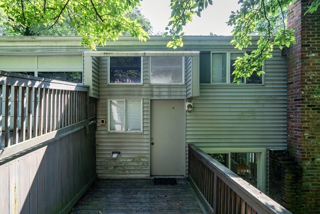72 Wallis Rd, Brookline, MA 02467 - MLS 73133063 - Coldwell Banker