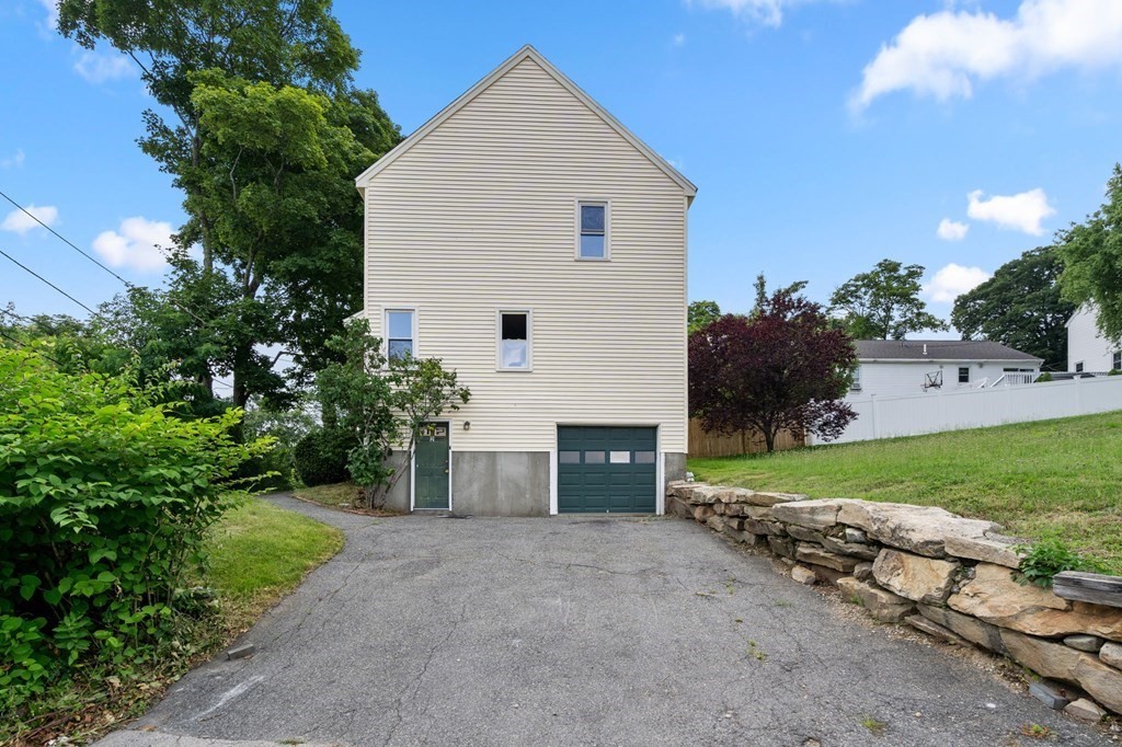 2 Edgeworth St, Worcester, MA 01605 MLS 73133221 Coldwell Banker