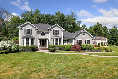 14 Chongris Cir, Andover, MA 01810 - Photo 1