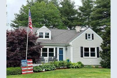 81 Oakridge Ave, North Attleboro, MA 02760 - Photo 1