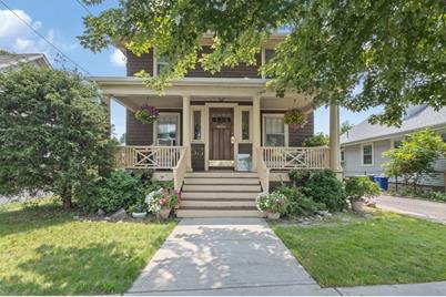 53 Buckingham Rd, Quincy, MA 02170 - Photo 1