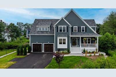 220 Jones Ave, Dracut, MA 01826 - Photo 1