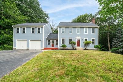 4 Britney Drive, Rutland, MA 01543 - Photo 1