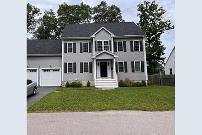 74 Bald Eagle Rd, Weymouth, MA 02190 - Photo 1