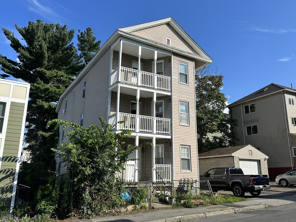 78 Hollis St, Worcester, MA 01610 MLS 73139111 Coldwell Banker