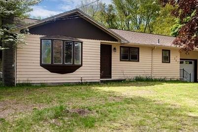 507 Tremont St, Rehoboth, MA 02769 - Photo 1