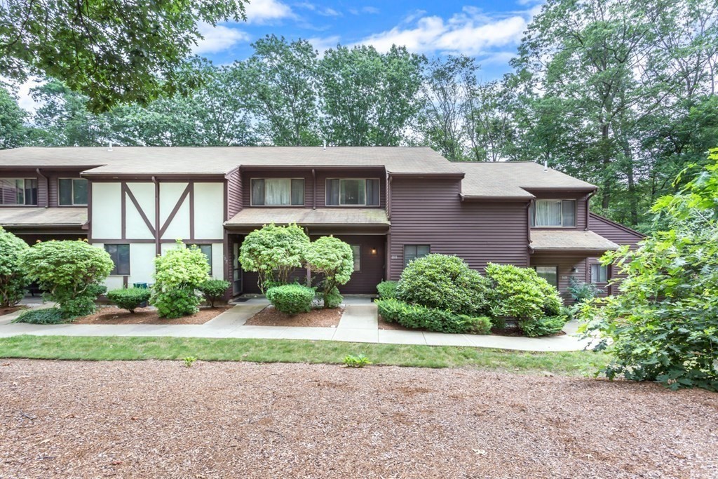108 Highwood Dr 108, Franklin, MA 02038 MLS 73140669 Coldwell Banker