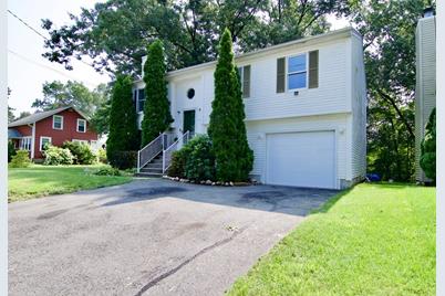 157 Jamaica St, Springfield, MA 01119 - Photo 1