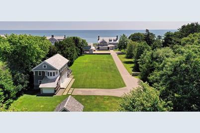 959 Sea View Ave, Barnstable, MA 02655 - Photo 1