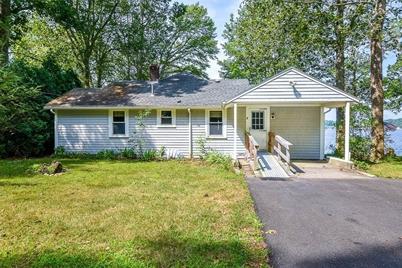 8 Fuller Shores Rd, Lakeville, MA 02347 - Photo 1