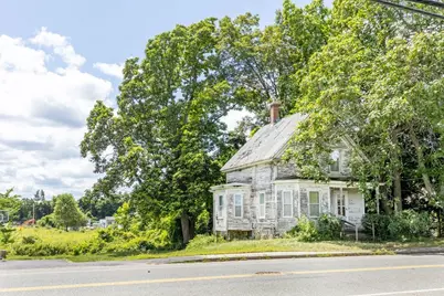 1028 Varnum Ave, Lowell, MA 01854 - Photo 1