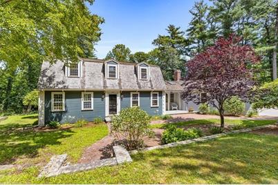 664 1st Parish Rd, Scituate, MA 02066 - Photo 1