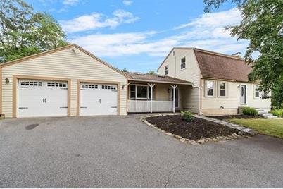 20 High Range Road, Londonderry, NH 03053 - Photo 1