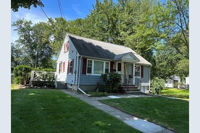 8 Wood Avenue, North Andover, MA 01845 - Photo 1