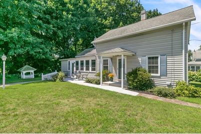 31 Holyoke Rd, Westfield, MA 01085 - Photo 1