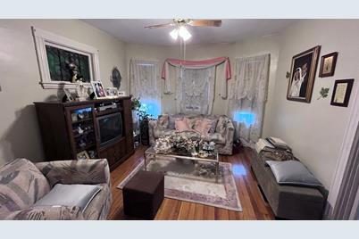 106 Park St #106, Medford, MA 02155 - Photo 1