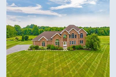 15 Wandering Meadows Ln, Wilbraham, MA 01095 - Photo 1