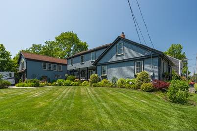 10 Cherry St, Fairhaven, MA 02719 - Photo 1