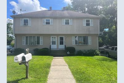 18 Hampton St #A, Worcester, MA 01604 - Photo 1