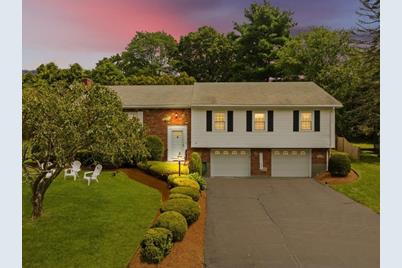 38 Lawndale Rd, Stoneham, MA 02180 - Photo 1