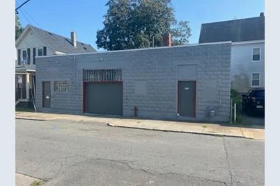 416 Elm St, New Bedford, MA 02740 - Photo 1