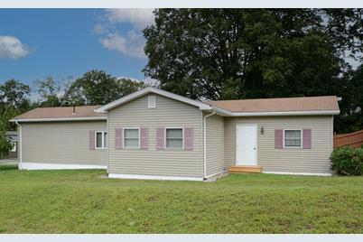 53 Comins Pond Rd, Warren, MA 01083 - Photo 1