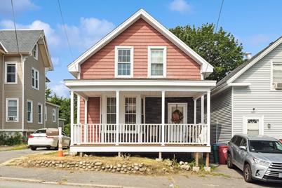 539 School St, Lowell, MA 01851 - Photo 1